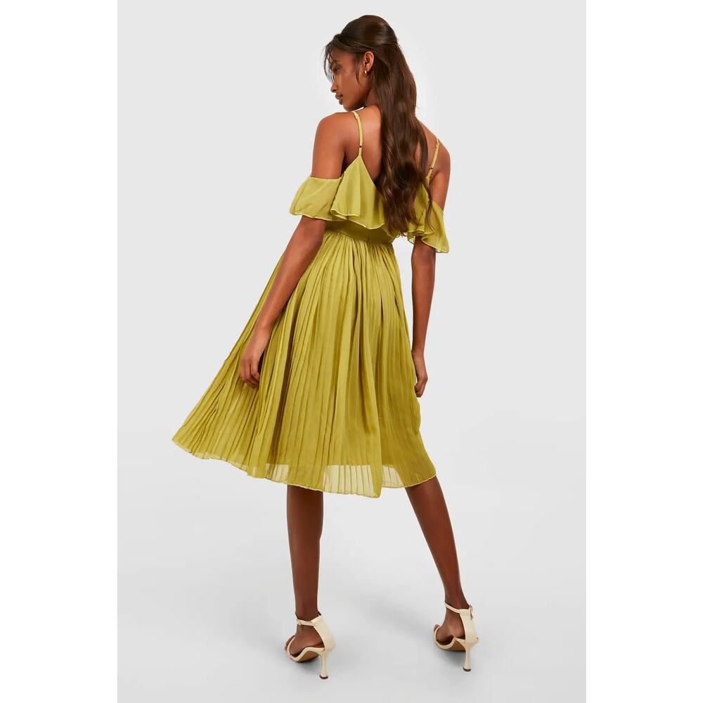 NWT Boohoo Midi Dress Cold Shoulder Ruffle Bridesmaid Olive Green Size 14 - Picture 2 of 11